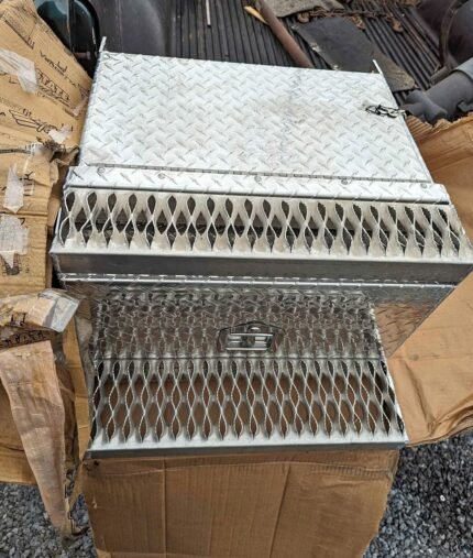 Peterbilt tool box